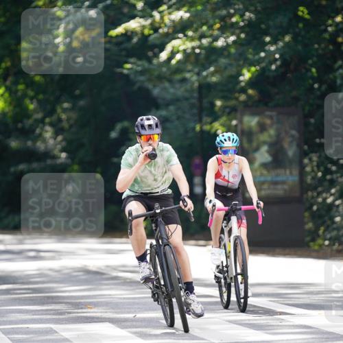 14.09.2025 - Stadtparktriathlon Michael Burmester http://msf.ph/oto/8907959 14.09.2025 13:51:40 Radfahren 1522, 1557, 1630, 1637, 1638, 1639, 1673, 1677 meine-sportfotos.de