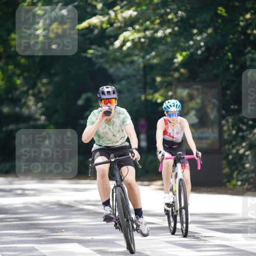 14.09.2025 - Stadtparktriathlon Michael Burmester http://msf.ph/oto/8907961 14.09.2025 13:51:40 Radfahren 1522, 1557, 1630, 1637, 1638, 1639, 1673, 1677 meine-sportfotos.de