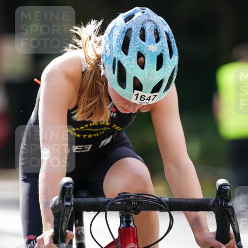 14.09.2025 - Stadtparktriathlon Michael Burmester http://msf.ph/oto/8907987 14.09.2025 13:52:03 Radfahren 1527, 1646, 1647, 1691 meine-sportfotos.de