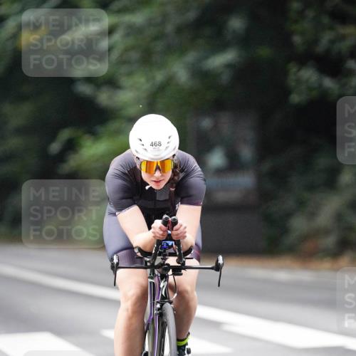 14.09.2025 - Stadtparktriathlon Michael Burmester http://msf.ph/oto/8908016 14.09.2025 09:25:18 Radfahren 322, 397, 468, 475, 493, 502 meine-sportfotos.de