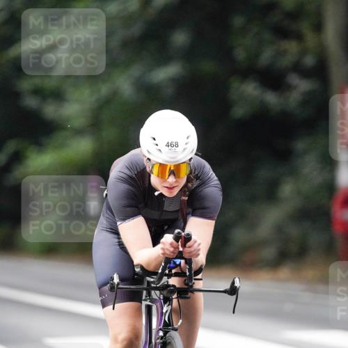 14.09.2025 - Stadtparktriathlon Michael Burmester http://msf.ph/oto/8908020 14.09.2025 09:25:19 Radfahren 322, 397, 468, 475, 493, 502 meine-sportfotos.de
