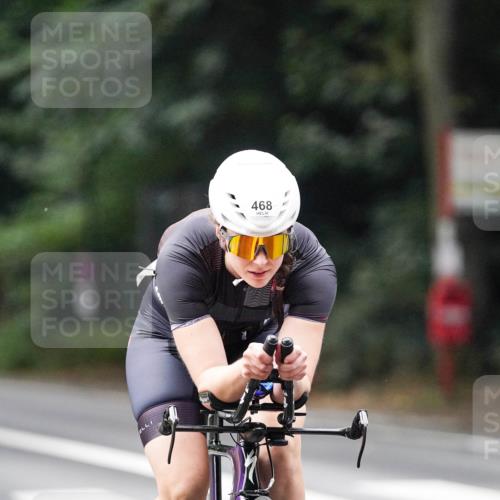 14.09.2025 - Stadtparktriathlon Michael Burmester http://msf.ph/oto/8908022 14.09.2025 09:25:19 Radfahren 322, 397, 468, 475, 493, 502 meine-sportfotos.de