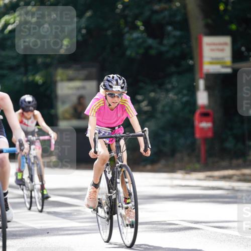 14.09.2025 - Stadtparktriathlon Michael Burmester http://msf.ph/oto/8908034 14.09.2025 13:52:55 Radfahren 1623, 1627, 1644, 1656, 1671, 1679 meine-sportfotos.de