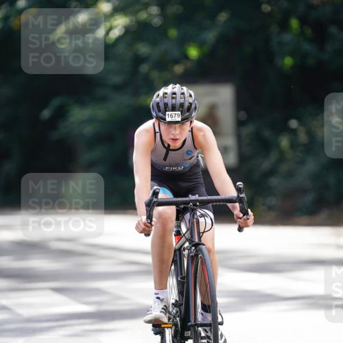 14.09.2025 - Stadtparktriathlon Michael Burmester http://msf.ph/oto/8908047 14.09.2025 13:52:58 Radfahren 1623, 1627, 1644, 1656, 1671, 1679 meine-sportfotos.de