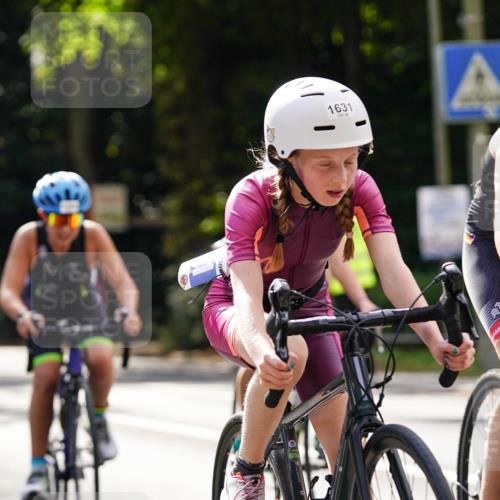 14.09.2025 - Stadtparktriathlon Michael Burmester http://msf.ph/oto/8908070 14.09.2025 13:53:28 Radfahren 1475, 1631, 1634, 1640, 1643, 1648, 1649, 1653, 1686 meine-sportfotos.de