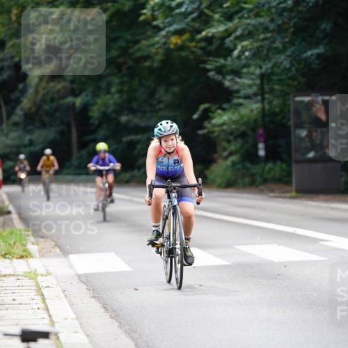 14.09.2025 - Stadtparktriathlon Michael Burmester http://msf.ph/oto/8908093 14.09.2025 13:54:04 Radfahren 1622, 1641 meine-sportfotos.de