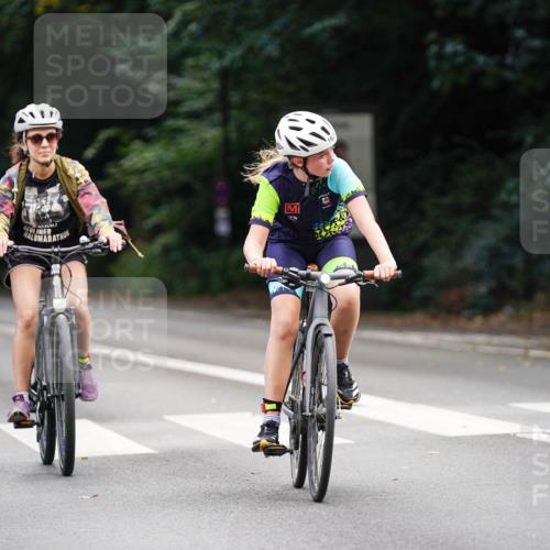 14.09.2025 - Stadtparktriathlon Michael Burmester http://msf.ph/oto/8908118 14.09.2025 13:54:20 Radfahren 1422, 1529, 1625, 1628 meine-sportfotos.de