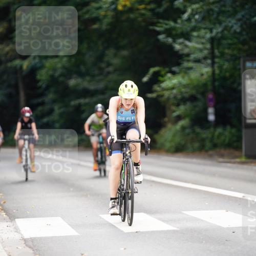 14.09.2025 - Stadtparktriathlon Michael Burmester http://msf.ph/oto/8908122 14.09.2025 13:54:25 Radfahren 1422, 1624, 1625, 1628, 1683, 1688 meine-sportfotos.de