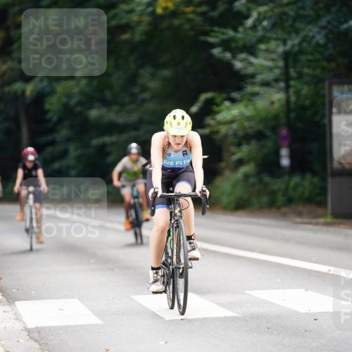 14.09.2025 - Stadtparktriathlon Michael Burmester http://msf.ph/oto/8908123 14.09.2025 13:54:25 Radfahren 1422, 1624, 1625, 1628, 1683, 1688 meine-sportfotos.de