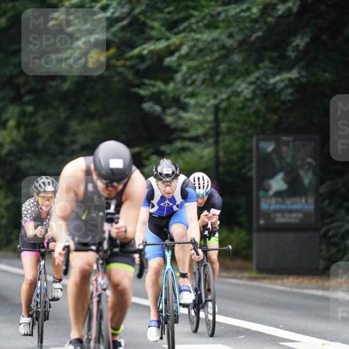 14.09.2025 - Stadtparktriathlon Michael Burmester http://msf.ph/oto/8908132 14.09.2025 09:26:31 Radfahren 306, 320, 356, 381, 389, 419, 439, 447, 472, 486, 495 meine-sportfotos.de