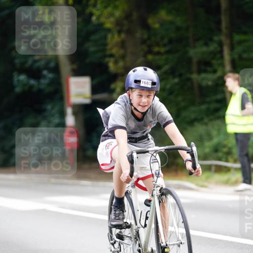 14.09.2025 - Stadtparktriathlon Michael Burmester http://msf.ph/oto/8908146 14.09.2025 13:54:32 Radfahren 1624, 1628, 1683, 1688 meine-sportfotos.de