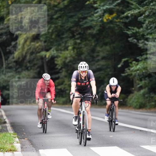 14.09.2025 - Stadtparktriathlon Michael Burmester http://msf.ph/oto/8908158 14.09.2025 09:26:43 Radfahren 302, 306, 338, 442, 456, 479 meine-sportfotos.de