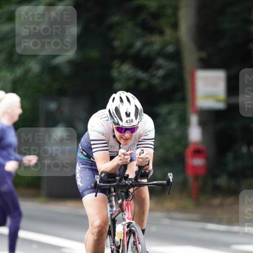 14.09.2025 - Stadtparktriathlon Michael Burmester http://msf.ph/oto/8908208 14.09.2025 09:27:24 Radfahren 346, 359, 438, 473, 494 meine-sportfotos.de