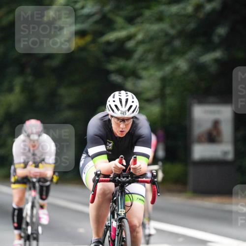 14.09.2025 - Stadtparktriathlon Michael Burmester http://msf.ph/oto/8908232 14.09.2025 09:27:42 Radfahren 379, 380, 386, 401, 404, 445, 506 meine-sportfotos.de