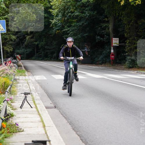 14.09.2025 - Stadtparktriathlon Michael Burmester http://msf.ph/oto/8908255 14.09.2025 13:57:52 Radfahren 1660 meine-sportfotos.de