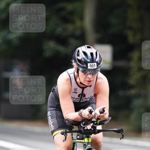 14.09.2025 - Stadtparktriathlon Michael Burmester http://msf.ph/oto/8908259 14.09.2025 09:27:56 Radfahren 485, 505 meine-sportfotos.de