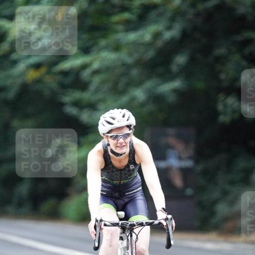 14.09.2025 - Stadtparktriathlon Michael Burmester http://msf.ph/oto/8908263 14.09.2025 09:28:00 Radfahren 485, 505 meine-sportfotos.de