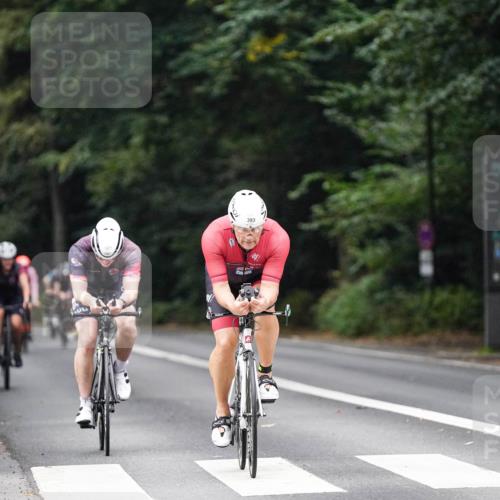 14.09.2025 - Stadtparktriathlon Michael Burmester http://msf.ph/oto/8908281 14.09.2025 09:28:20 Radfahren 311, 327, 382, 383, 393, 400, 413, 414, 423, 435, 448, 498 meine-sportfotos.de