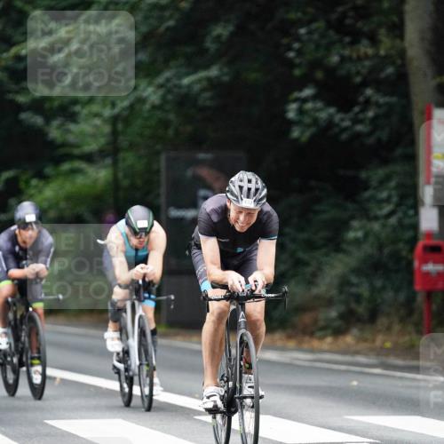 14.09.2025 - Stadtparktriathlon Michael Burmester http://msf.ph/oto/8908298 14.09.2025 09:28:25 Radfahren 311, 327, 382, 393, 400, 413, 414, 423, 430, 435, 448 meine-sportfotos.de