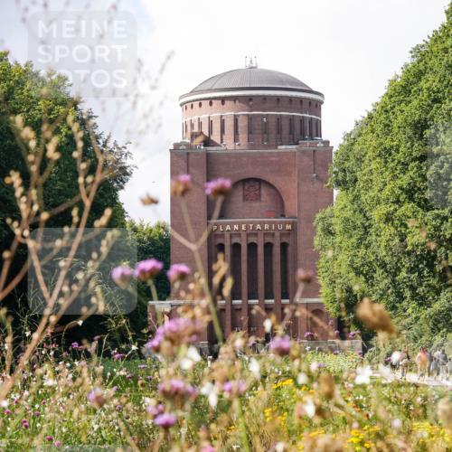 14.09.2025 - Stadtparktriathlon Michael Burmester http://msf.ph/oto/8908316 14.09.2025 14:21:18 Radfahren  meine-sportfotos.de