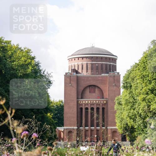 14.09.2025 - Stadtparktriathlon Michael Burmester http://msf.ph/oto/8908320 14.09.2025 14:21:36 Radfahren  meine-sportfotos.de