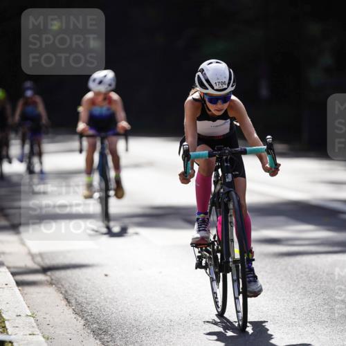 14.09.2025 - Stadtparktriathlon Michael Burmester http://msf.ph/oto/8908329 14.09.2025 14:24:51 Radfahren 1706, 1730, 1738, 1752, 1760, 1763 meine-sportfotos.de