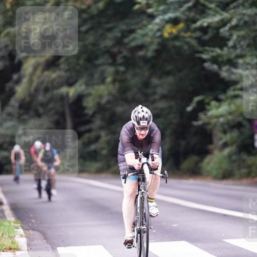 14.09.2025 - Stadtparktriathlon Michael Burmester http://msf.ph/oto/8908332 14.09.2025 09:28:58 Radfahren 392, 487, 504 meine-sportfotos.de