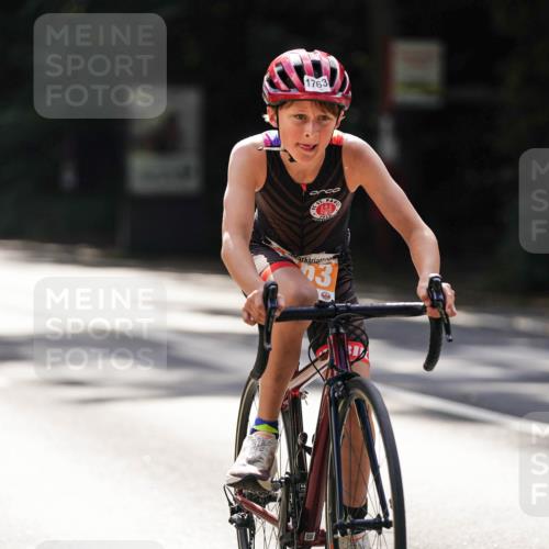 14.09.2025 - Stadtparktriathlon Michael Burmester http://msf.ph/oto/8908351 14.09.2025 14:24:58 Radfahren 1700, 1706, 1730, 1738, 1752, 1760, 1763, 1772 meine-sportfotos.de