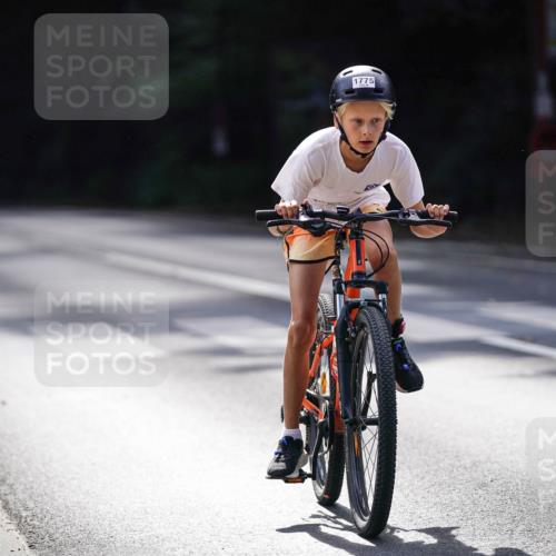 14.09.2025 - Stadtparktriathlon Michael Burmester http://msf.ph/oto/8908382 14.09.2025 14:25:13 Radfahren 1697, 1703, 1716, 1731, 1732, 1733, 1774, 1775, 1776, 1788 meine-sportfotos.de