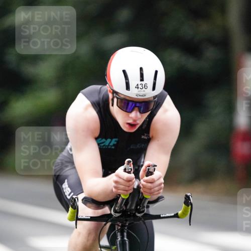14.09.2025 - Stadtparktriathlon Michael Burmester http://msf.ph/oto/8908388 14.09.2025 09:29:44 Radfahren 436, 463 meine-sportfotos.de