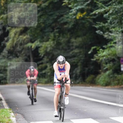 14.09.2025 - Stadtparktriathlon Michael Burmester http://msf.ph/oto/8908408 14.09.2025 09:30:04 Radfahren 394, 412, 450, 484, 501 meine-sportfotos.de