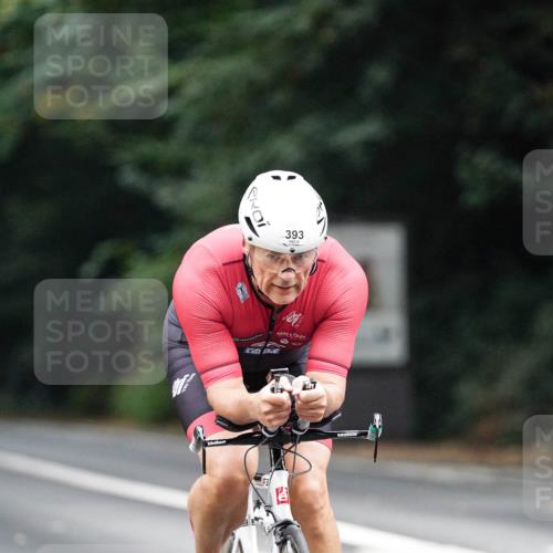 14.09.2025 - Stadtparktriathlon Michael Burmester http://msf.ph/oto/8908437 14.09.2025 09:35:00 Radfahren 383, 386, 393, 456 meine-sportfotos.de