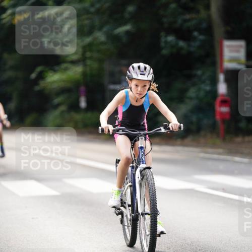 14.09.2025 - Stadtparktriathlon Michael Burmester http://msf.ph/oto/8908460 14.09.2025 14:25:39 Radfahren 1692, 1710, 1723, 1724, 1725, 1736, 1739, 1753, 1755, 1769, 1783 meine-sportfotos.de