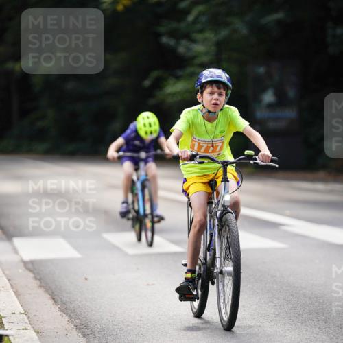 14.09.2025 - Stadtparktriathlon Michael Burmester http://msf.ph/oto/8908486 14.09.2025 14:25:48 Radfahren 1710, 1745, 1753, 1755, 1777, 1783 meine-sportfotos.de