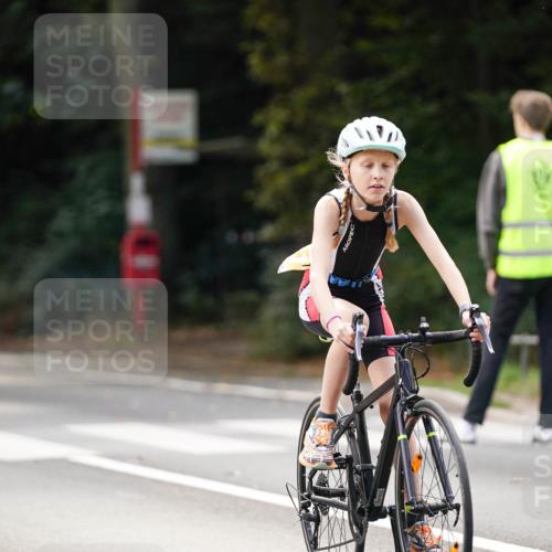 14.09.2025 - Stadtparktriathlon Michael Burmester http://msf.ph/oto/8908511 14.09.2025 14:26:01 Radfahren 1701, 1720, 1740, 1743, 1765, 1770, 1778, 1786, 1791 meine-sportfotos.de