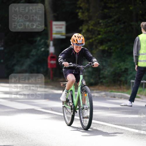 14.09.2025 - Stadtparktriathlon Michael Burmester http://msf.ph/oto/8908535 14.09.2025 14:26:11 Radfahren 1694, 1696, 1720, 1727, 1747, 1761, 1765, 1768, 1781 meine-sportfotos.de