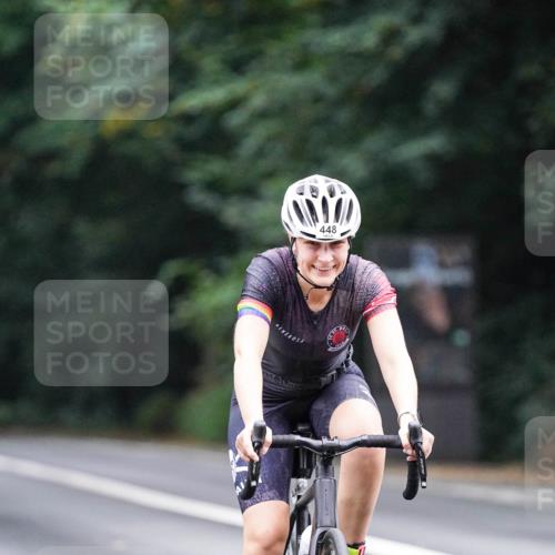 14.09.2025 - Stadtparktriathlon Michael Burmester http://msf.ph/oto/8908537 14.09.2025 09:36:10 Radfahren 448, 485, 504 meine-sportfotos.de
