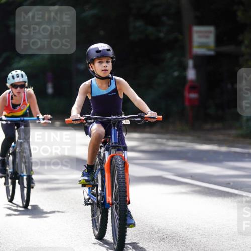 14.09.2025 - Stadtparktriathlon Michael Burmester http://msf.ph/oto/8908544 14.09.2025 14:26:12 Radfahren 1694, 1696, 1699, 1727, 1744, 1747, 1754, 1761, 1765, 1768, 1781 meine-sportfotos.de