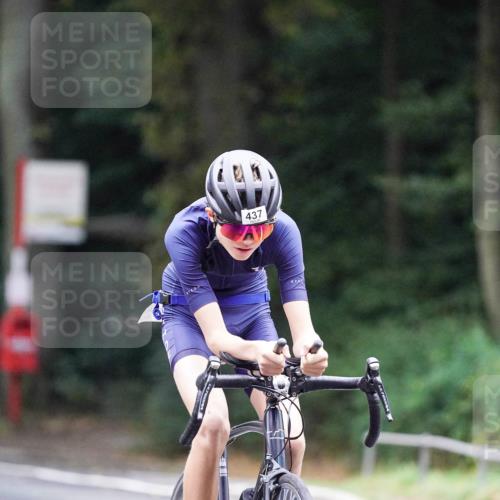 14.09.2025 - Stadtparktriathlon Michael Burmester http://msf.ph/oto/8908556 14.09.2025 09:36:46 Radfahren 418, 437 meine-sportfotos.de