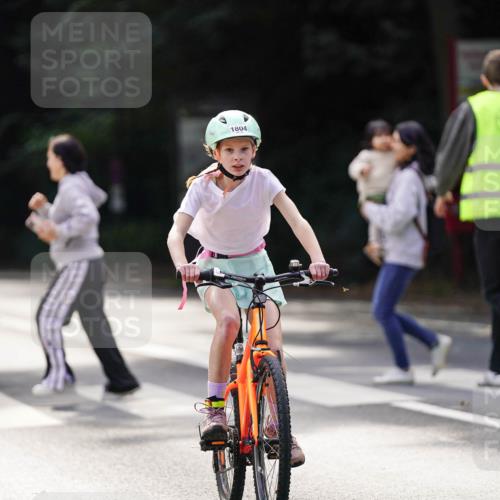 14.09.2025 - Stadtparktriathlon Michael Burmester http://msf.ph/oto/8908579 14.09.2025 14:26:25 Radfahren 1696, 1698, 1699, 1722, 1744, 1751, 1754, 1804, 1865 meine-sportfotos.de