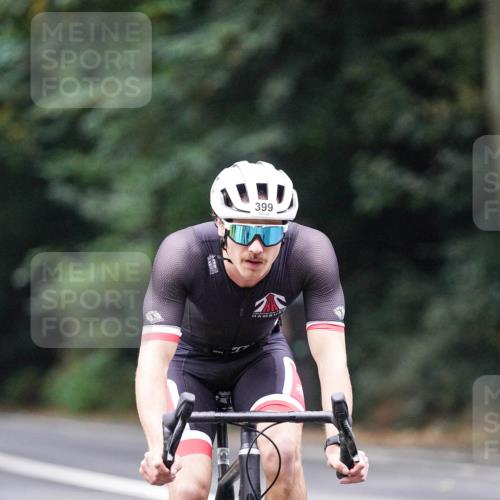 14.09.2025 - Stadtparktriathlon Michael Burmester http://msf.ph/oto/8908597 14.09.2025 09:37:56 Radfahren 399, 434 meine-sportfotos.de