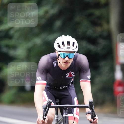 14.09.2025 - Stadtparktriathlon Michael Burmester http://msf.ph/oto/8908599 14.09.2025 09:37:57 Radfahren 399, 434 meine-sportfotos.de