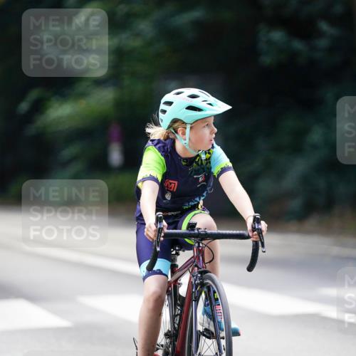 14.09.2025 - Stadtparktriathlon Michael Burmester http://msf.ph/oto/8908617 14.09.2025 14:26:42 Radfahren 1721, 1726, 1748, 1773 meine-sportfotos.de