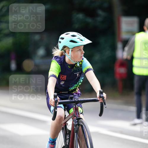 14.09.2025 - Stadtparktriathlon Michael Burmester http://msf.ph/oto/8908621 14.09.2025 14:26:43 Radfahren 1715, 1721, 1726, 1748, 1750, 1773 meine-sportfotos.de