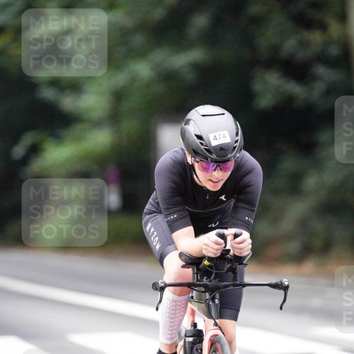 14.09.2025 - Stadtparktriathlon Michael Burmester http://msf.ph/oto/8908637 14.09.2025 09:38:43 Radfahren 474, 493 meine-sportfotos.de