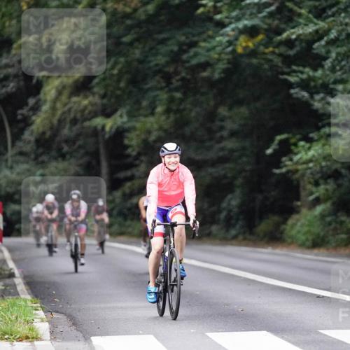 14.09.2025 - Stadtparktriathlon Michael Burmester http://msf.ph/oto/8908743 14.09.2025 09:42:12 Radfahren 415, 460, 462, 479, 497 meine-sportfotos.de