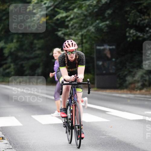 14.09.2025 - Stadtparktriathlon Michael Burmester http://msf.ph/oto/8908847 14.09.2025 09:47:46 Radfahren 483, 488, 503 meine-sportfotos.de