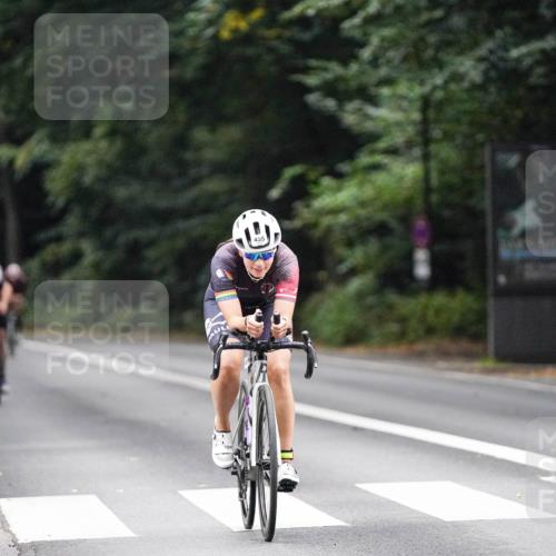 14.09.2025 - Stadtparktriathlon Michael Burmester http://msf.ph/oto/8908856 14.09.2025 09:48:05 Radfahren 442, 455, 469, 548, 564 meine-sportfotos.de