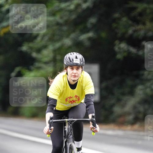 14.09.2025 - Stadtparktriathlon Michael Burmester http://msf.ph/oto/8908868 14.09.2025 09:48:23 Radfahren 472, 605 meine-sportfotos.de