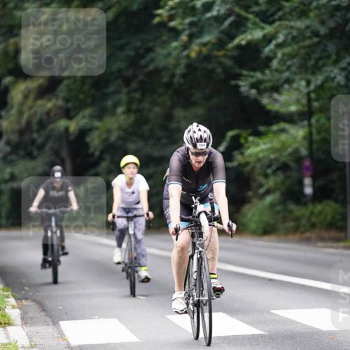 14.09.2025 - Stadtparktriathlon Michael Burmester http://msf.ph/oto/8908918 14.09.2025 09:51:01 Radfahren 504, 528, 563, 580 meine-sportfotos.de